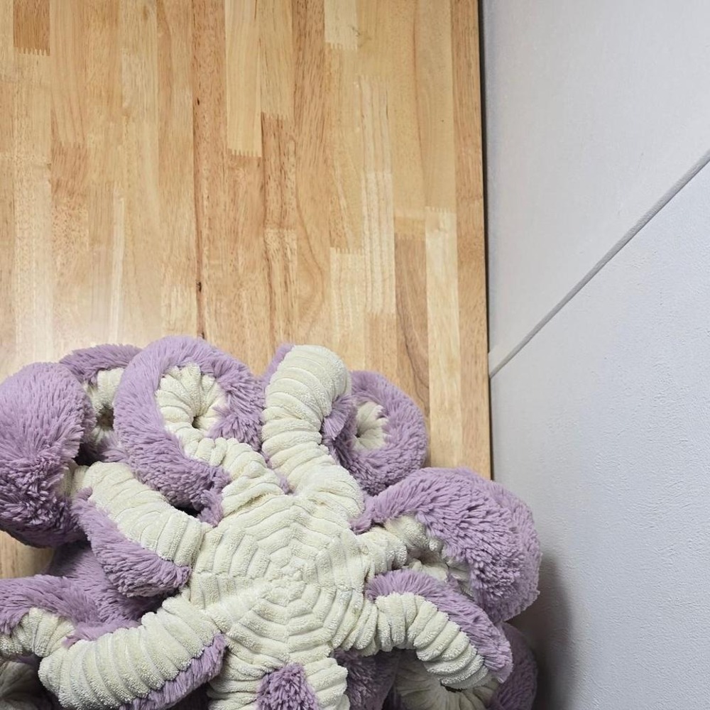 Retired Jellycat Really Big Octopus Maya Purple Lavender - Picture 5 of 5
